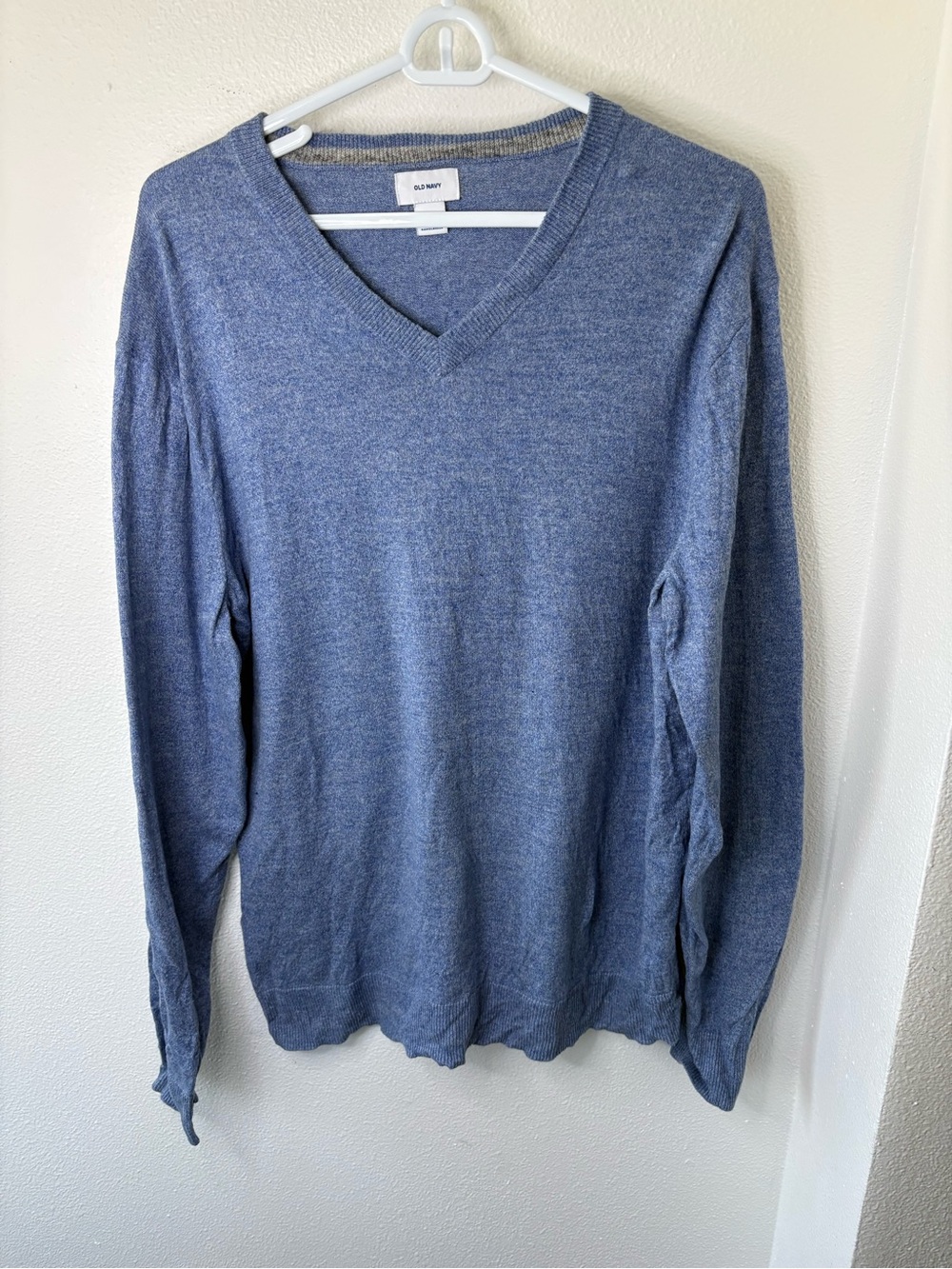 Old Navy Women's V-Neck Sweater - Heather Blue - L